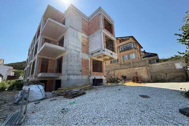 Satış - Apartman olarak Vinica,  Varna