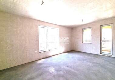 Vânzare - Apartament în Kărșiaka,  Plovdiv