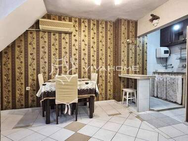 Продажба - Апартамент в Погреби,  Варна