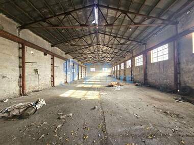 Vânzare - Spațiu industrial în Gorna Oriahovița,  Veliko Tărnovo