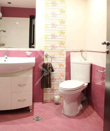 For sale - Apartment in Kiuchuk Parij,  Plovdiv