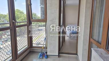 Miete - Wohnung in Lazur,  Burgas