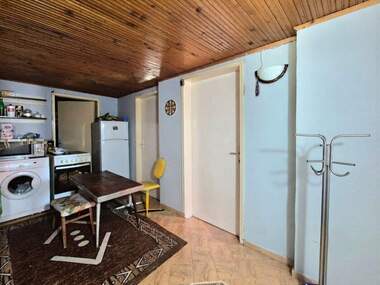 For sale - Floor of a house in Drujba 1,  Ruse
