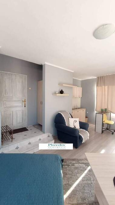 Miete - Wohnung in Mladejki halm,  Plowdiw