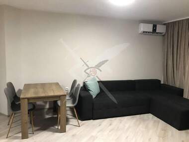 Miete - Wohnung in Raön Zapaden,  Plowdiw