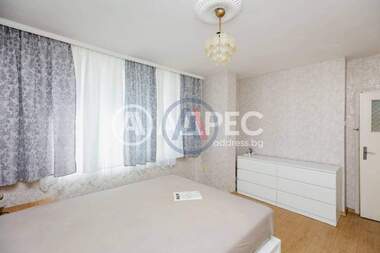 Vânzare - Apartament în Levski,  Varna