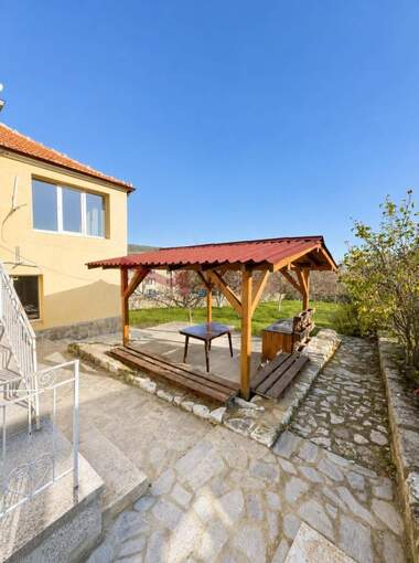 For sale - House in Vinica,  Varna