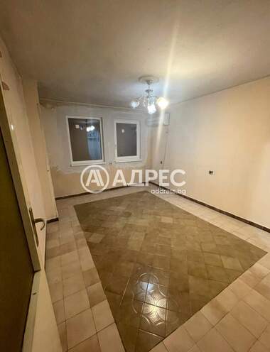 Satış - Apartman olarak Debelec,  Veliko Tarnovo