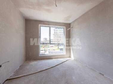 For sale - Apartment in Vazrajdane 1,  Varna