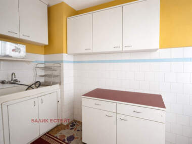 Verkauf - Wohnung in Zentar,  Dobritsch