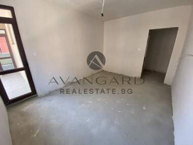 Продажба - Апартамент в Остромила,  Пловдив