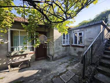 Vânzare - Casă în Hristo Botev,  Varna