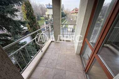 Închiriere - Casă în V.Z. Amerikanski kolej,  Sofia