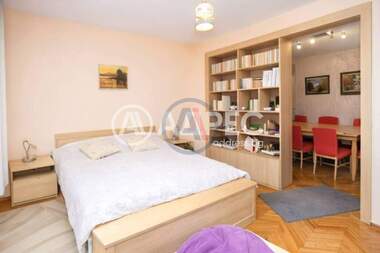 Vânzare - Apartament în Center,  Sofia