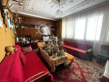 Продажба - Апартамент в Павликени,  Велико Търново