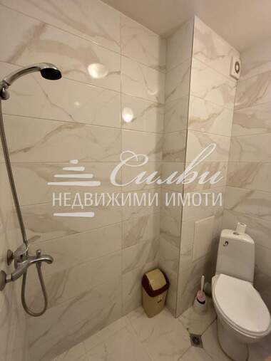 Închiriere - Apartament în Dobrudjanski,  Șumen