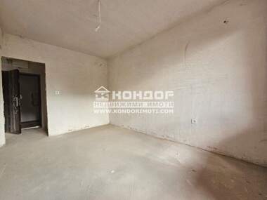 Vânzare - Apartament în Trakia,  Plovdiv
