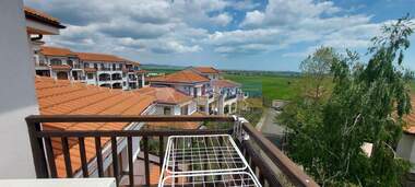 Продажба - Апартамент в Ахелой,  Бургас