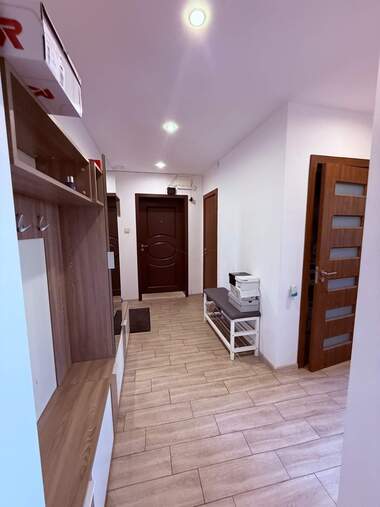 Vânzare - Apartament în Țentăr,  Vrața