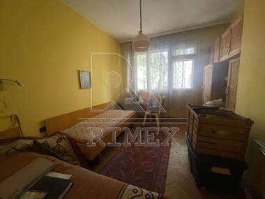 Πώληση - Όροφος από σπίτι σε Център,  Пловдив