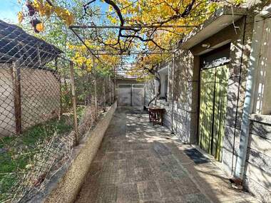 For sale - Floor of a house in Asenovgrad,  Plovdiv