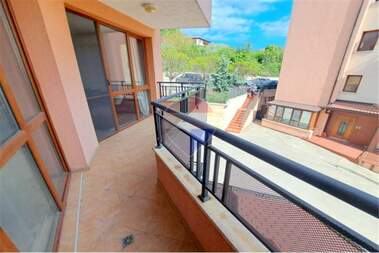 Kira - Apartman olarak Vazrajdane 3,  Varna