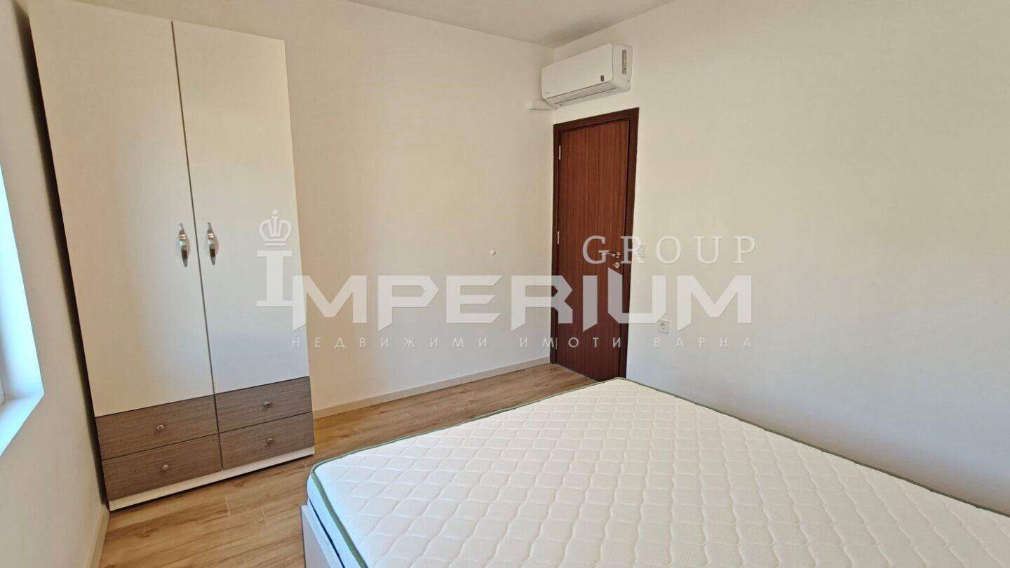 Cu trei camere Apartament în Văzrajdane 3, Varna – fotografia 7