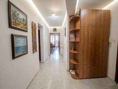 Kira - Apartman olarak Vazrajdane,  Burgas