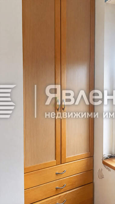 Продажа - Квартира в Изгрев,  Бургас