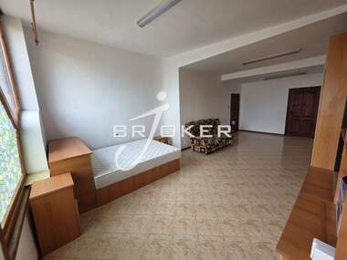 Vânzare - Apartament în Țentăr,  Kărdjali