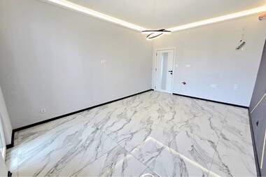 Продажба - Апартамент във Възраждане 2,  Варна