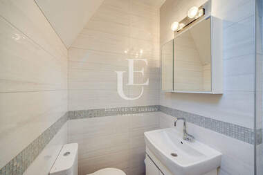 Vânzare - Apartament în Oboriștie,  Sofia