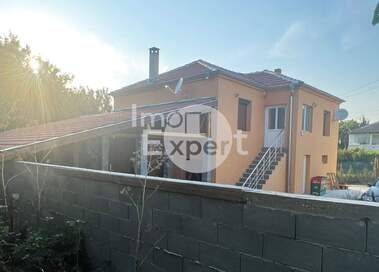 Продажа - Дом в Момина Църква,  Бургас