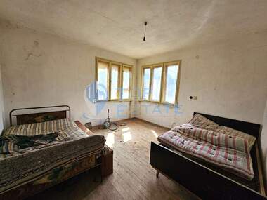 For sale - House in Dzhulyunitsa,  Veliko Tyrnovo