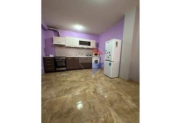 Închiriere - Apartament în Levski,  Varna