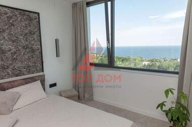 Închiriere - Apartament în Ceaîka,  Varna