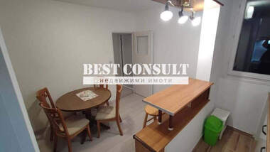 Închiriere - Apartament în Hășove,  Ruse