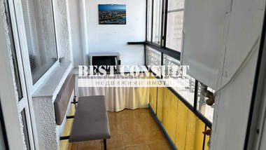 Închiriere - Apartament în Center,  Ruse