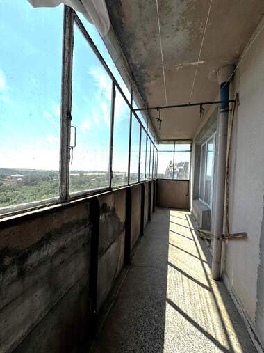 Продажба - Апартамент в Дружба 3,  Русе
