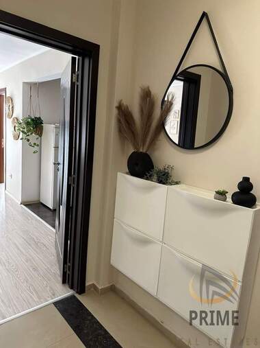 Miete - Wohnung in Zentar,  Burgas
