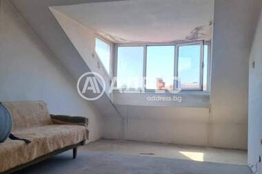 Vânzare - Apartament în Țentăr,  Iambol