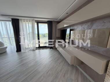 For rent - Apartment in Briz,  Varna