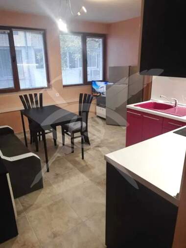 For rent - Apartment in Kolhozen pazar,  Varna