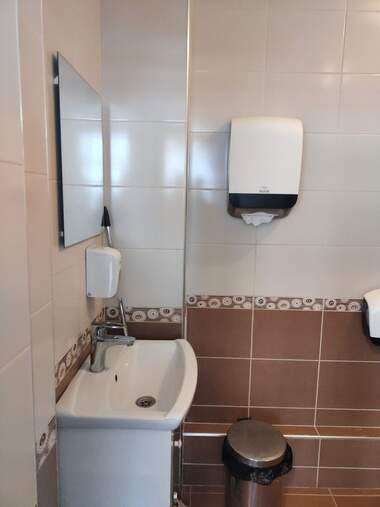 Verkauf - Gastronomie/Laden/Büro/Schönheitssalon in Asenowgrad,  Plowdiw