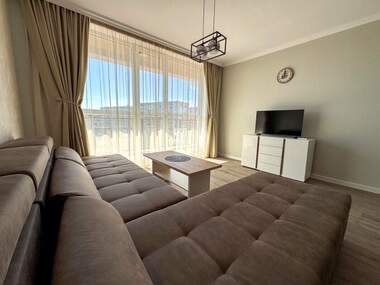 Închiriere - Apartament în Bratia Miladinovi,  Burgas