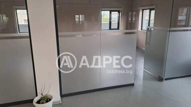 Ενοίκιο - Γραφείο σε Център,  Пловдив