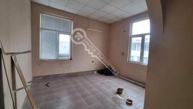 For sale - Warehouse/Storage Unit/Storage/Gym in Gorna Oriahovica,  Veliko Tarnovo