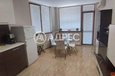 Продажба - Апартамент в Приморско,  Бургас