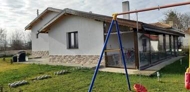 Vânzare - Casă în Kocemar,  Dobrice