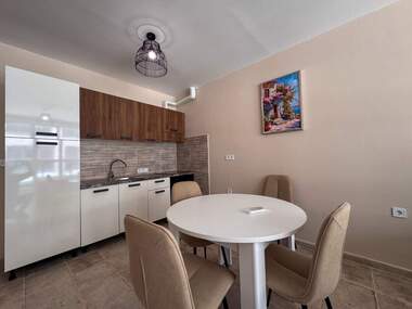Miete - Wohnung in Bratia Miladinowi,  Burgas